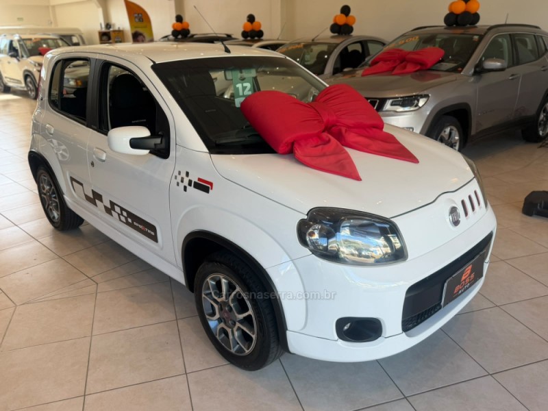 UNO 1.4 SPORTING 8V FLEX 4P MANUAL - 2012 - CAXIAS DO SUL
