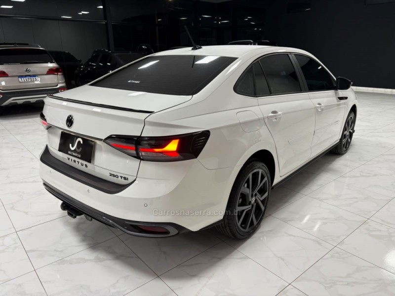 VIRTUS 1.4 250 TSI 16V EXCLUSIVE FLEX 4P AUTOMÁTICO - 2025 - CAMPINAS DO SUL