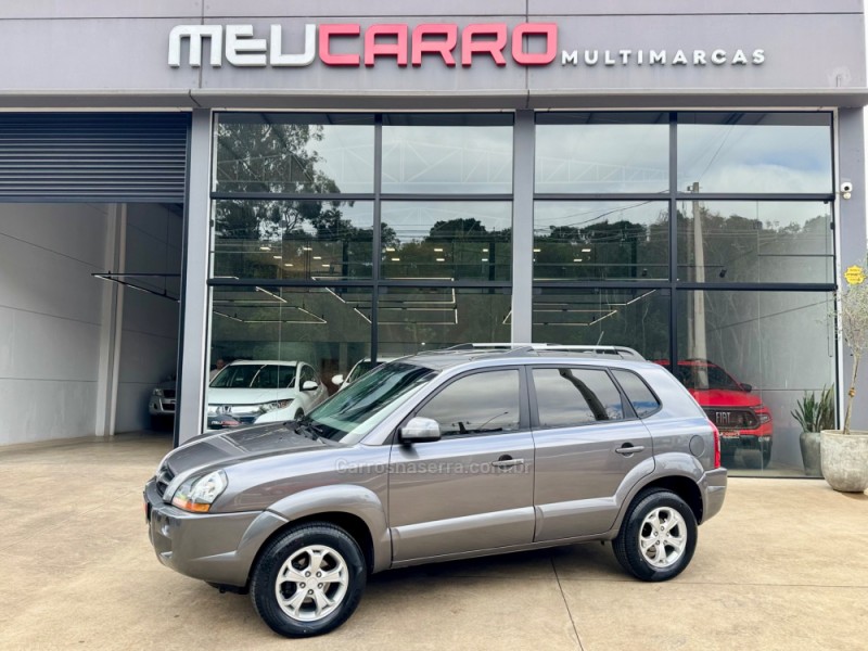 tucson 2.0 mpfi gls top 16v 143cv 2wd flex 4p automatico 2016 lajeado