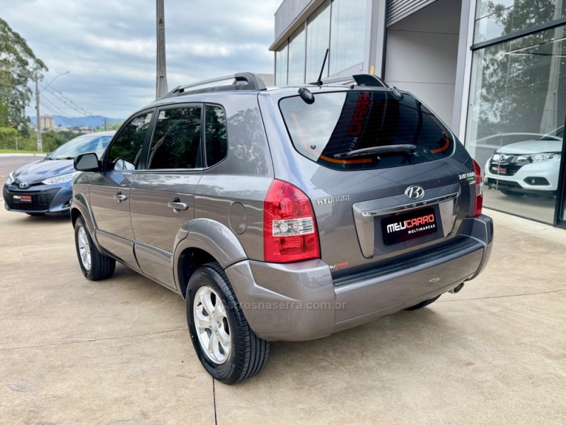 TUCSON 2.0 MPFI GLS TOP 16V 143CV 2WD FLEX 4P AUTOMÁTICO - 2016 - LAJEADO