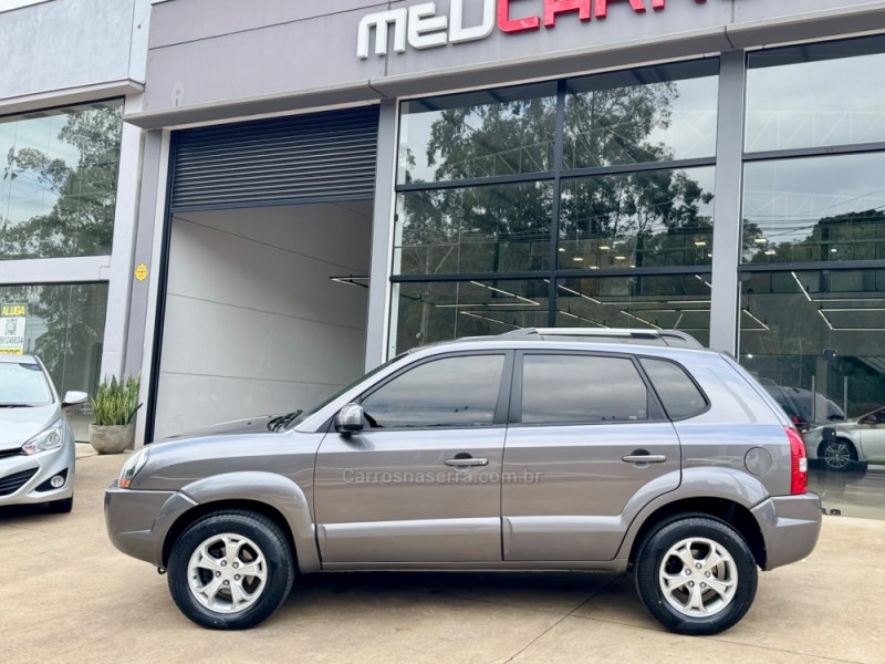 TUCSON 2.0 MPFI GLS TOP 16V 143CV 2WD FLEX 4P AUTOMÁTICO - 2016 - LAJEADO