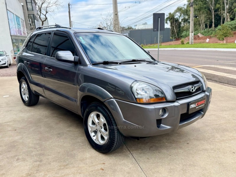 TUCSON 2.0 MPFI GLS TOP 16V 143CV 2WD FLEX 4P AUTOMÁTICO - 2016 - LAJEADO