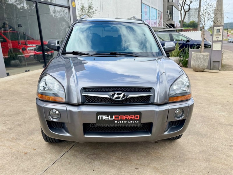 TUCSON 2.0 MPFI GLS TOP 16V 143CV 2WD FLEX 4P AUTOMÁTICO - 2016 - LAJEADO