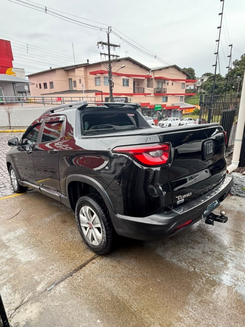 TORO 1.8 16V EVO FLEX FREEDOM AUTOMÁTICO - 2017 - SãO FRANCISCO DE PAULA