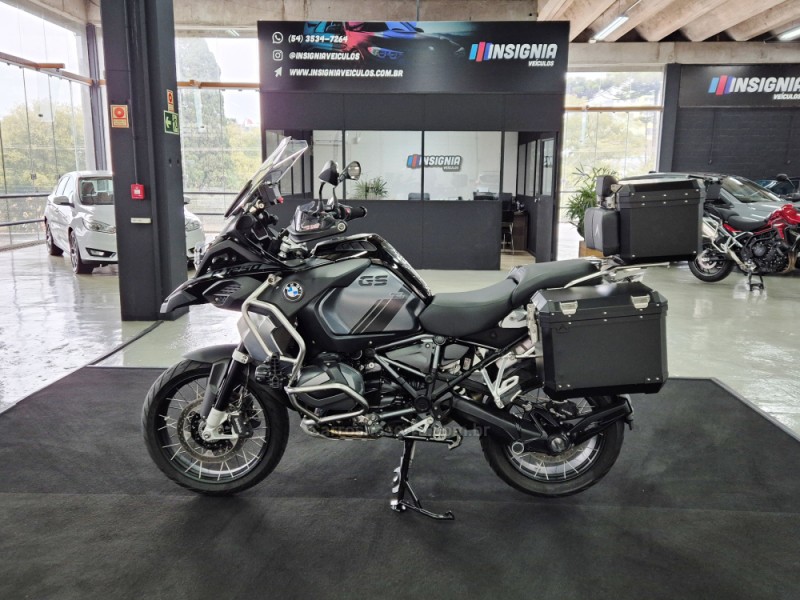 R 1250 GS ADVENTURE PREMIUM TRIPLE BLACK - 2023 - CAXIAS DO SUL