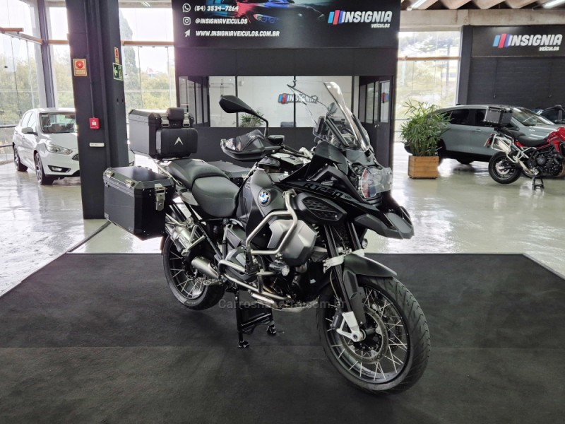 R 1250 GS ADVENTURE PREMIUM TRIPLE BLACK - 2023 - CAXIAS DO SUL