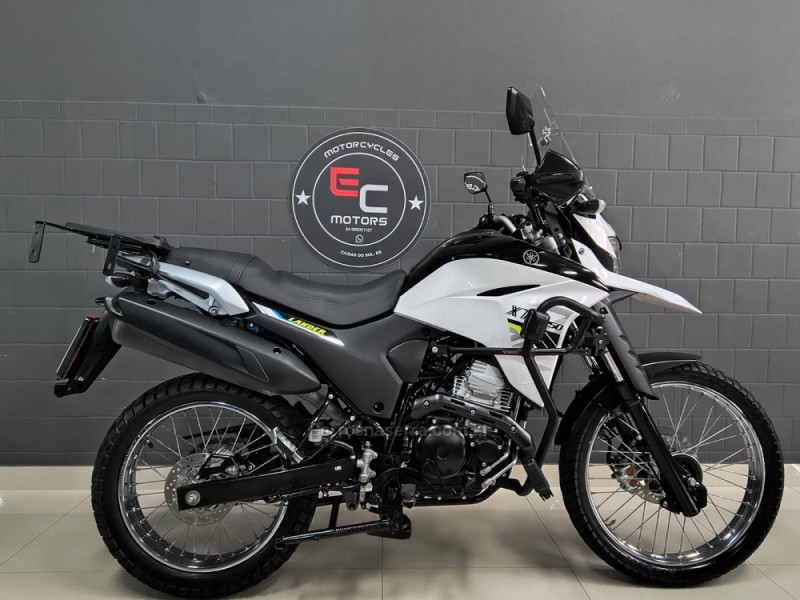 XTZ 250 LANDER