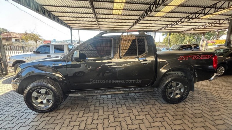 FRONTIER 2.8 XE ATTACK 4X4 CD TURBO ELETRONIC DIESEL 4P MANUAL - 2013 - CAXIAS DO SUL