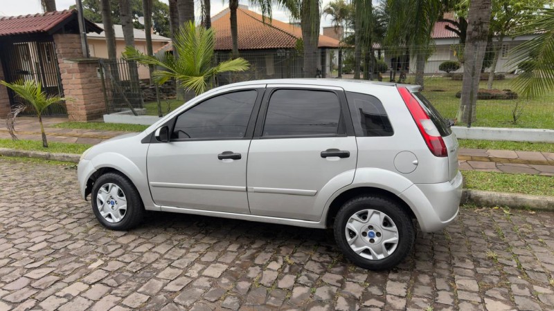FIESTA 1.0 MPI HATCH 8V FLEX 4P MANUAL - 2004 - FELIZ