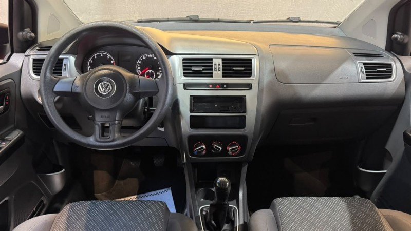 FOX 1.0 MI TRENDLINE 8V FLEX 4P MANUAL - 2015 - CAXIAS DO SUL