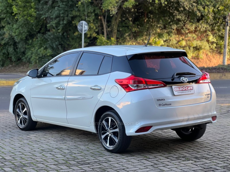 YARIS 1.5 XS CONNECT 16V FLEX 4P AUTOMÁTICO - 2019 - CAMPO BOM