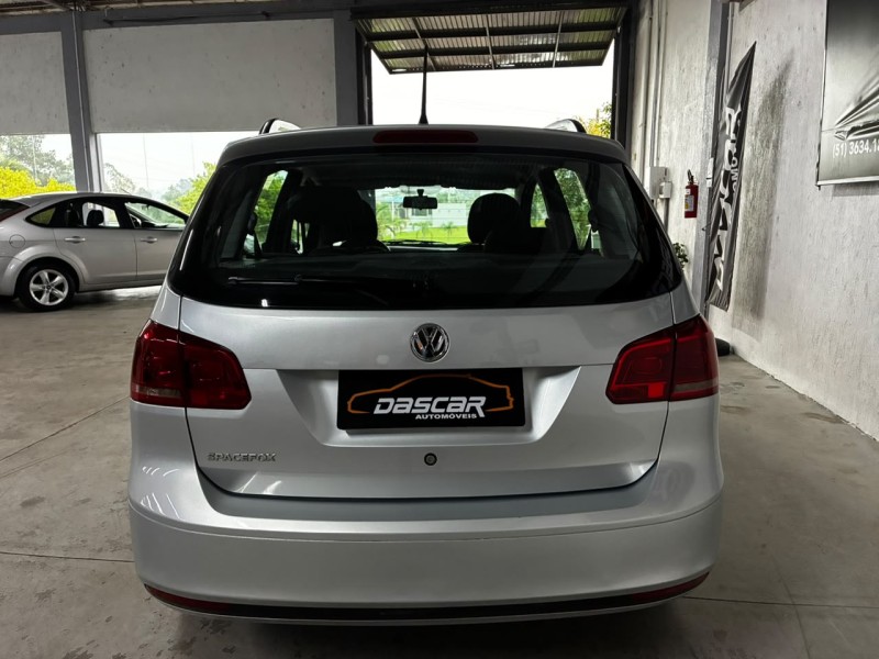 SPACEFOX 1.6 MI 8V FLEX 4P MANUAL - 2011 - BOM PRINCíPIO