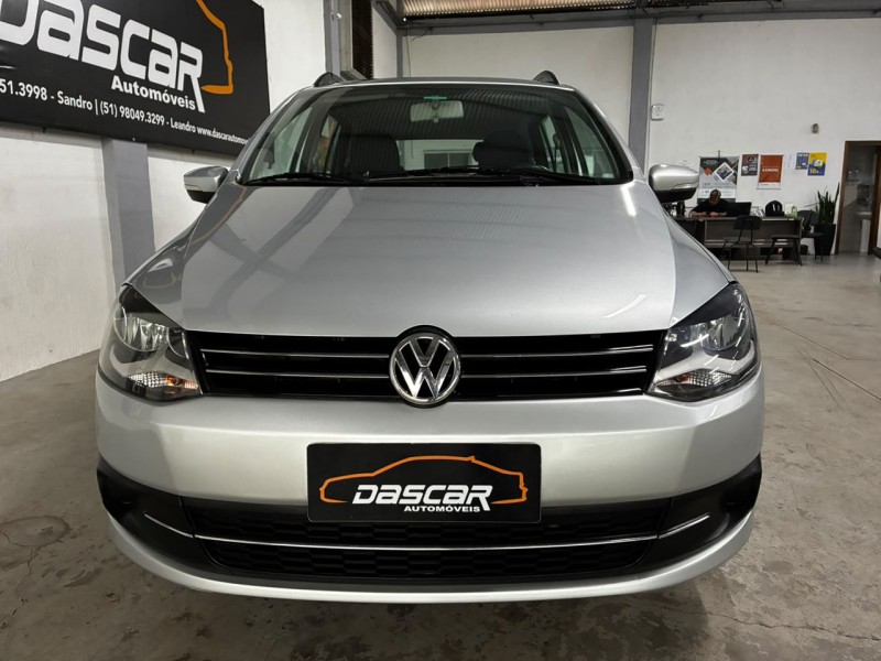 SPACEFOX 1.6 MI 8V FLEX 4P MANUAL - 2011 - BOM PRINCíPIO