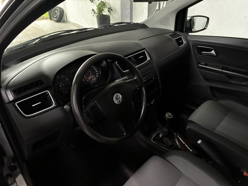 SPACEFOX 1.6 MI 8V FLEX 4P MANUAL - 2011 - BOM PRINCíPIO
