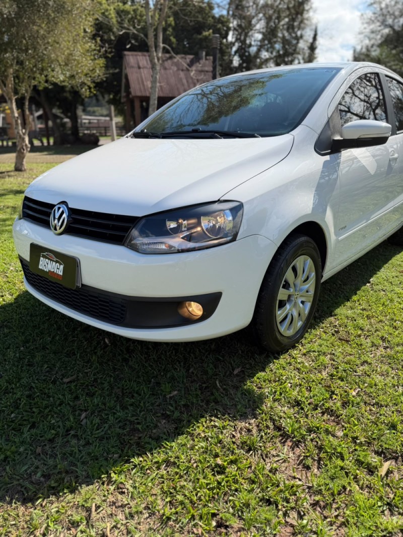 FOX 1.6 MI ITREND 8V FLEX 4P MANUAL - 2013 - BROCHIER