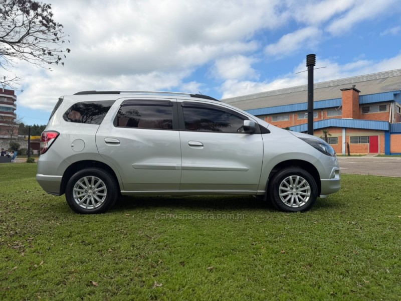 SPIN 1.8 LT 8V FLEX 4P AUTOMÁTICO - 2016 - BROCHIER
