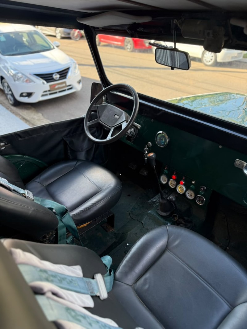 WILLYS 2.6 4X4 BF 161 GASOLINA 2P MANUAL - 1968 - ESTâNCIA VELHA
