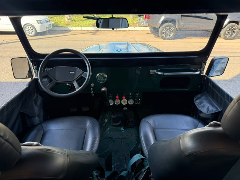 WILLYS 2.6 4X4 BF 161 GASOLINA 2P MANUAL - 1968 - ESTâNCIA VELHA