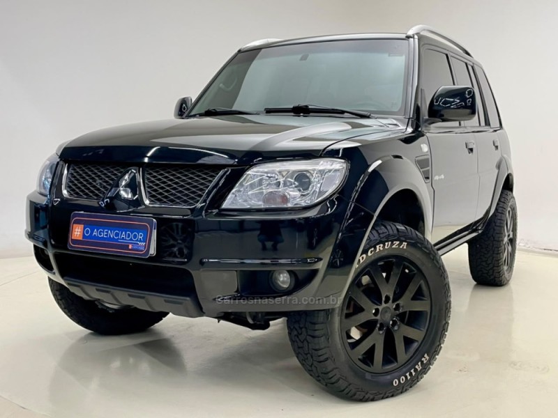 PAJERO TR4 2.0 4X4 16V 140CV FLEX 4P AUTOMÁTICO - 2013 - SANTA CRUZ DO SUL