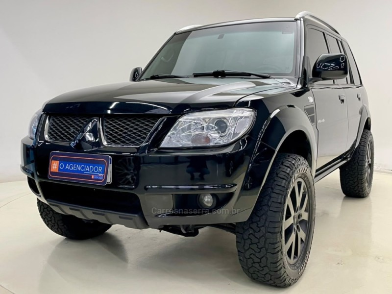 PAJERO TR4 2.0 4X4 16V 140CV FLEX 4P AUTOMÁTICO - 2013 - SANTA CRUZ DO SUL