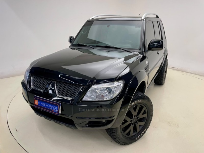 PAJERO TR4 2.0 4X4 16V 140CV FLEX 4P AUTOMÁTICO - 2013 - SANTA CRUZ DO SUL