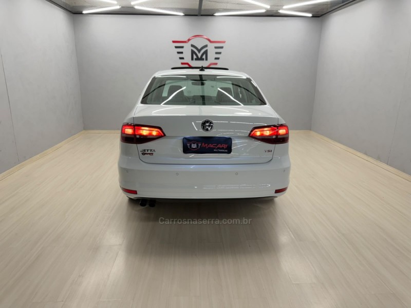 JETTA 1.4 16V TSI COMFORTLINE GASOLINA 4P TIPTRONIC - 2018 - CAXIAS DO SUL