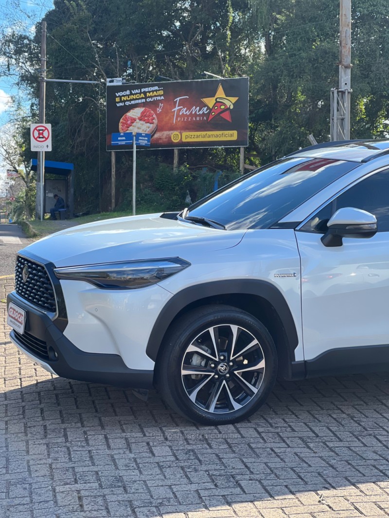 COROLLA 1.8 CROSS XRX 16V HÍBRIDO 4P AUTOMÁTICO - 2022 - CAMPO BOM