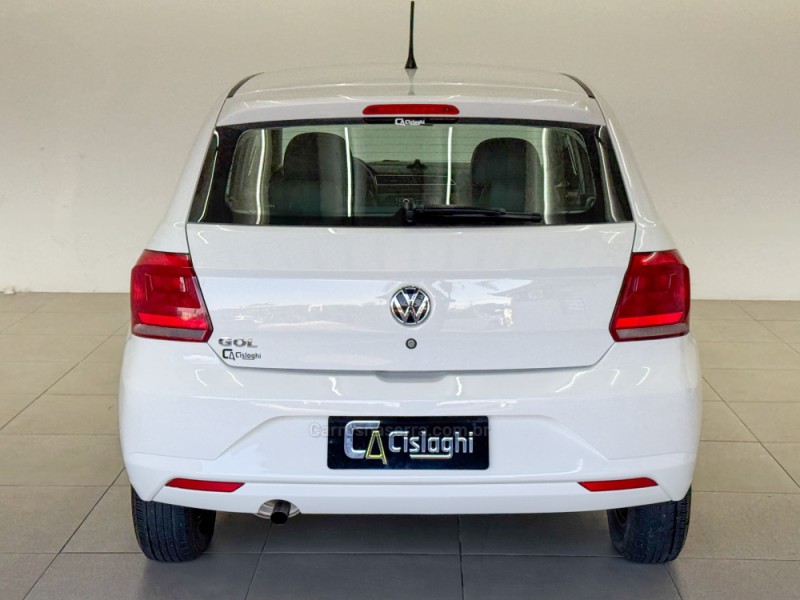 GOL 1.0 12V MPI TOTALFLEX TRENDLINE 4P MANUAL - 2018 - CARLOS BARBOSA