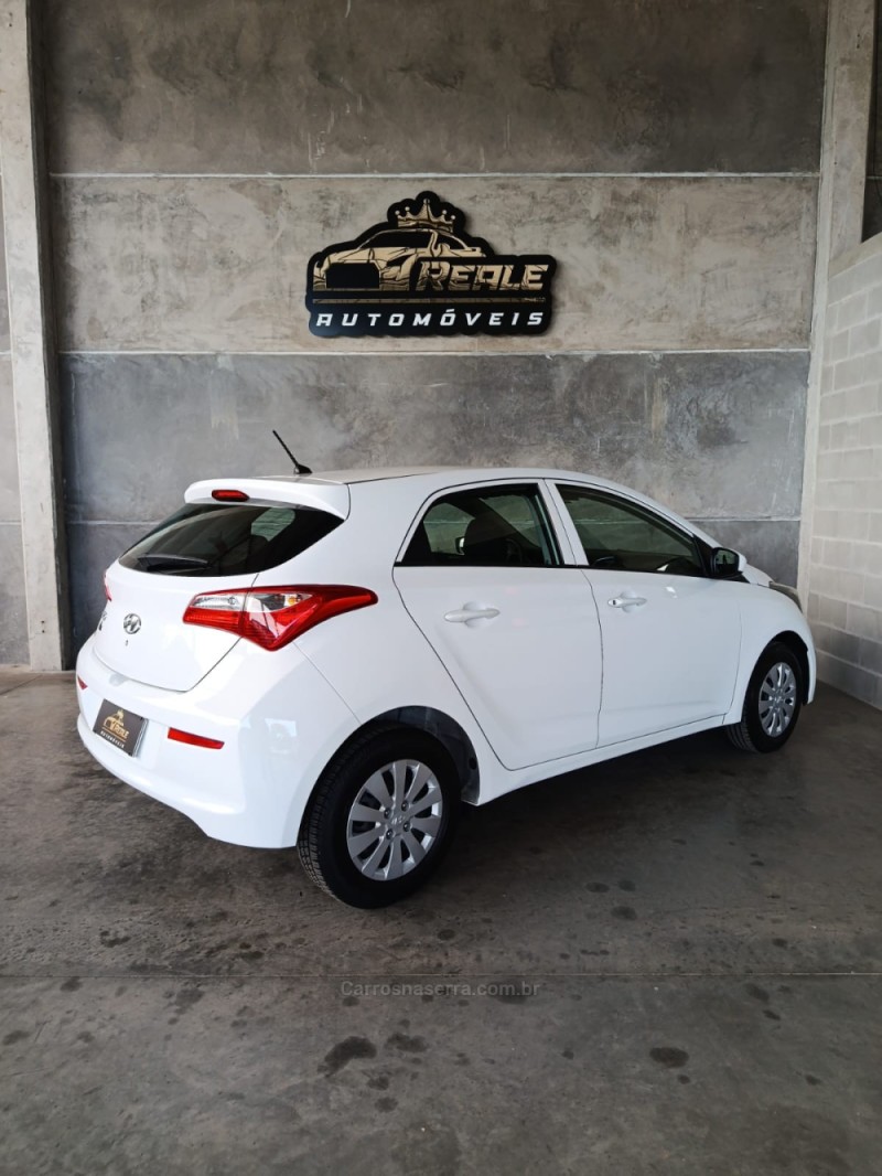 HB20 1.0 COMFORT 12V FLEX 4P MANUAL - 2017 - VALE REAL