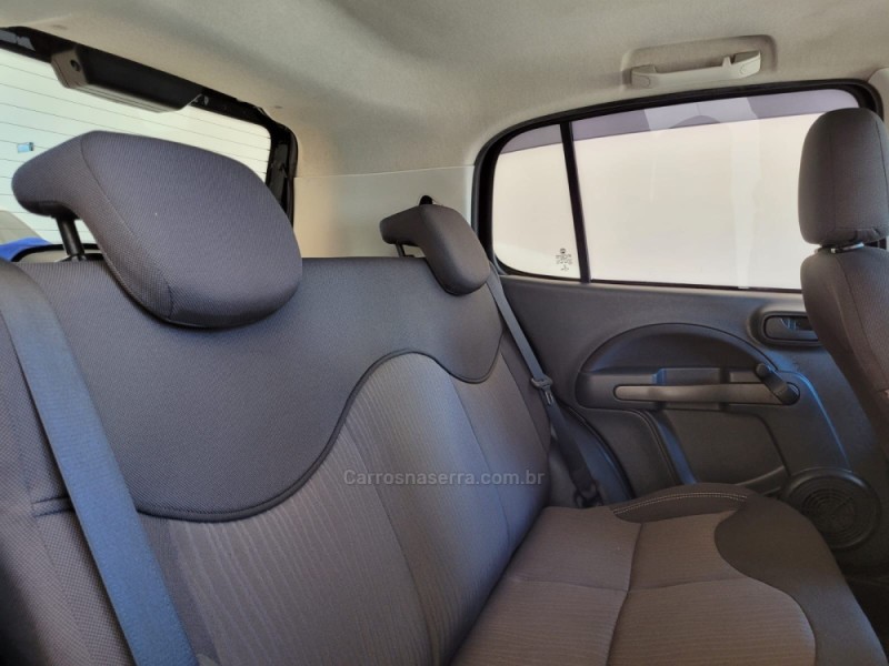 UNO 1.0 WAY 8V FLEX 4P MANUAL - 2014 - CANELA