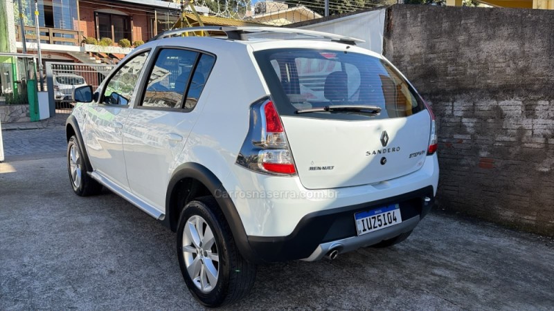 SANDERO 1.6 STEPWAY 16V FLEX 4P AUTOMÁTICO - 2014 - CAXIAS DO SUL