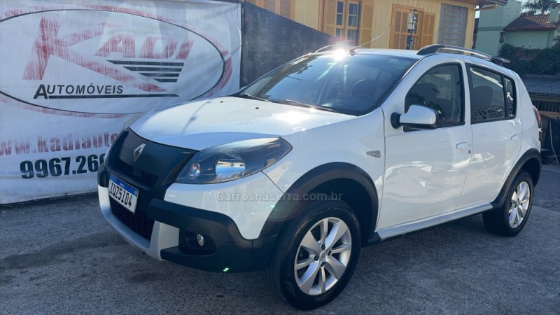 sandero 1.6 stepway 16v flex 4p automatico 2014 caxias do sul