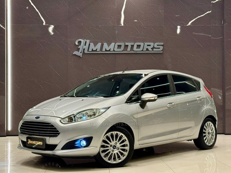 fiesta 1.6 titanium hatch 16v flex 4p automatico 2014 caxias do sul