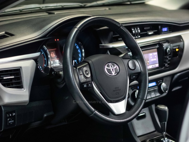 COROLLA 2.0 XEI 16V FLEX 4P AUTOMÁTICO - 2017 - CAXIAS DO SUL