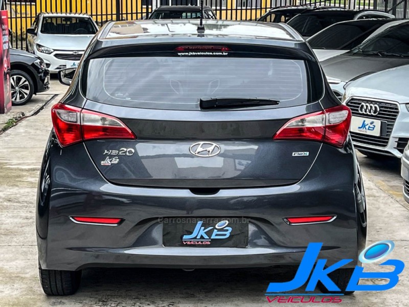 HB20 1.0 COMFORT 12V FLEX 4P MANUAL - 2015 - NOVO HAMBURGO
