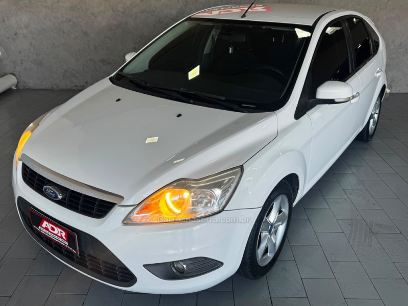 FOCUS 1.6 SE 8V FLEX 4P MANUAL - 2012 - CAXIAS DO SUL