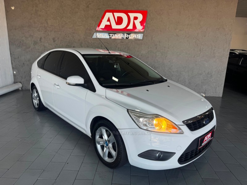 FOCUS 1.6 SE 8V FLEX 4P MANUAL - 2012 - CAXIAS DO SUL