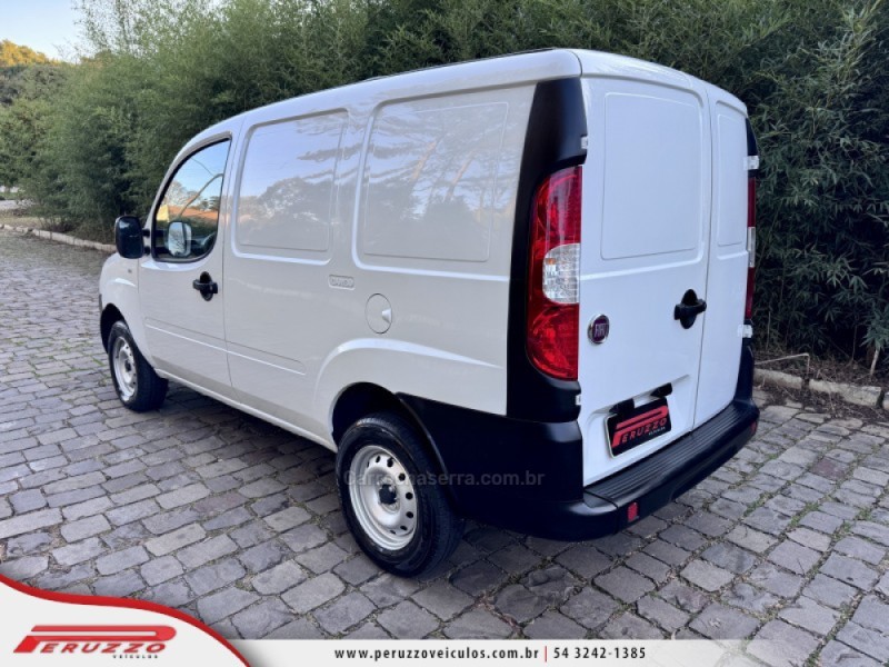 DOBLÓ 1.4 MPI CARGO FLEX 2P MANUAL - 2013 - NOVA PRATA