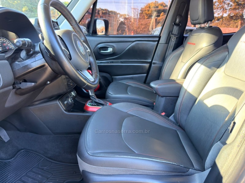 RENEGADE 2.0 16V TURBO DIESEL TRAILHAWK 4P 4X4 AUTOMÁTICO - 2019 - CANELA