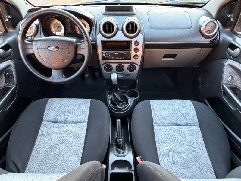 FIESTA 1.0 MPI SEDAN 8V FLEX 4P MANUAL - 2009 - CAXIAS DO SUL