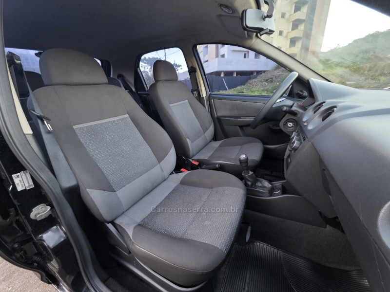 CELTA 1.0 MPFI LT 8V FLEX 4P MANUAL - 2012 - CAXIAS DO SUL