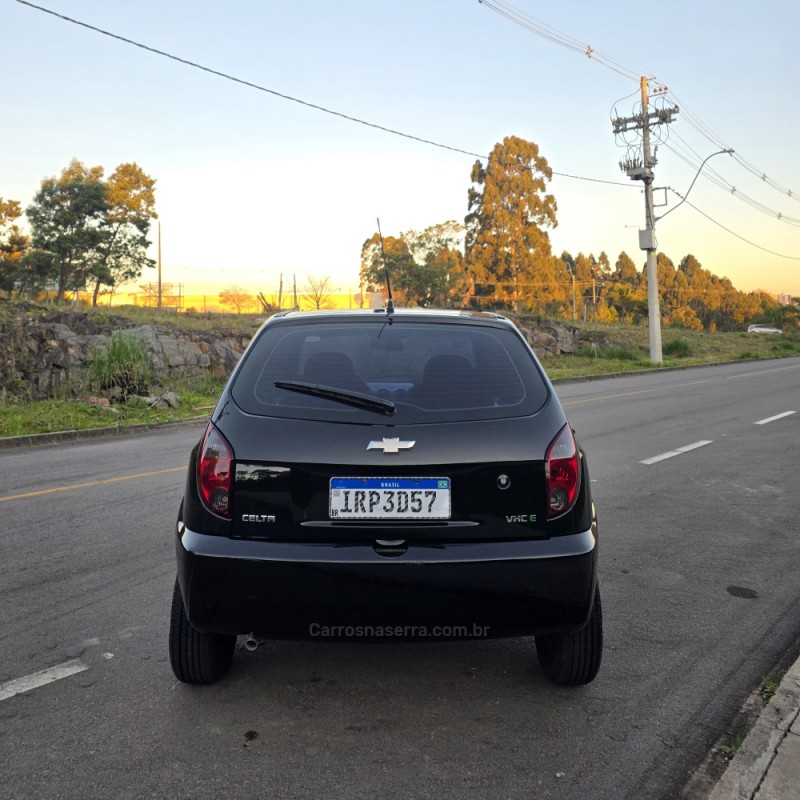 CELTA 1.0 MPFI LT 8V FLEX 4P MANUAL - 2012 - CAXIAS DO SUL