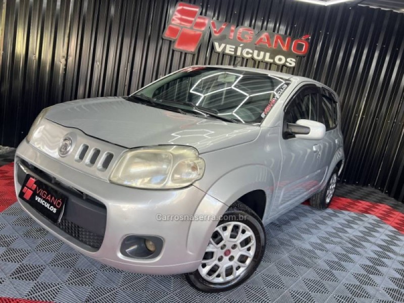 UNO 1.0 EVO VIVACE 8V FLEX 4P MANUAL - 2014 - CAXIAS DO SUL