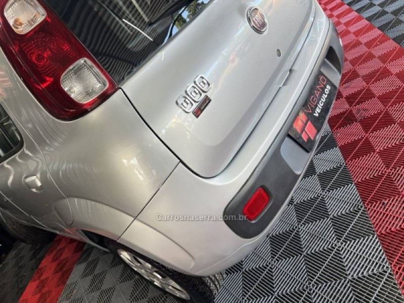 UNO 1.0 EVO VIVACE 8V FLEX 4P MANUAL - 2014 - CAXIAS DO SUL