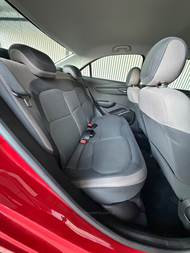 PRISMA 1.4 MPFI LTZ 8V FLEX 4P MANUAL - 2015 - ENCANTADO