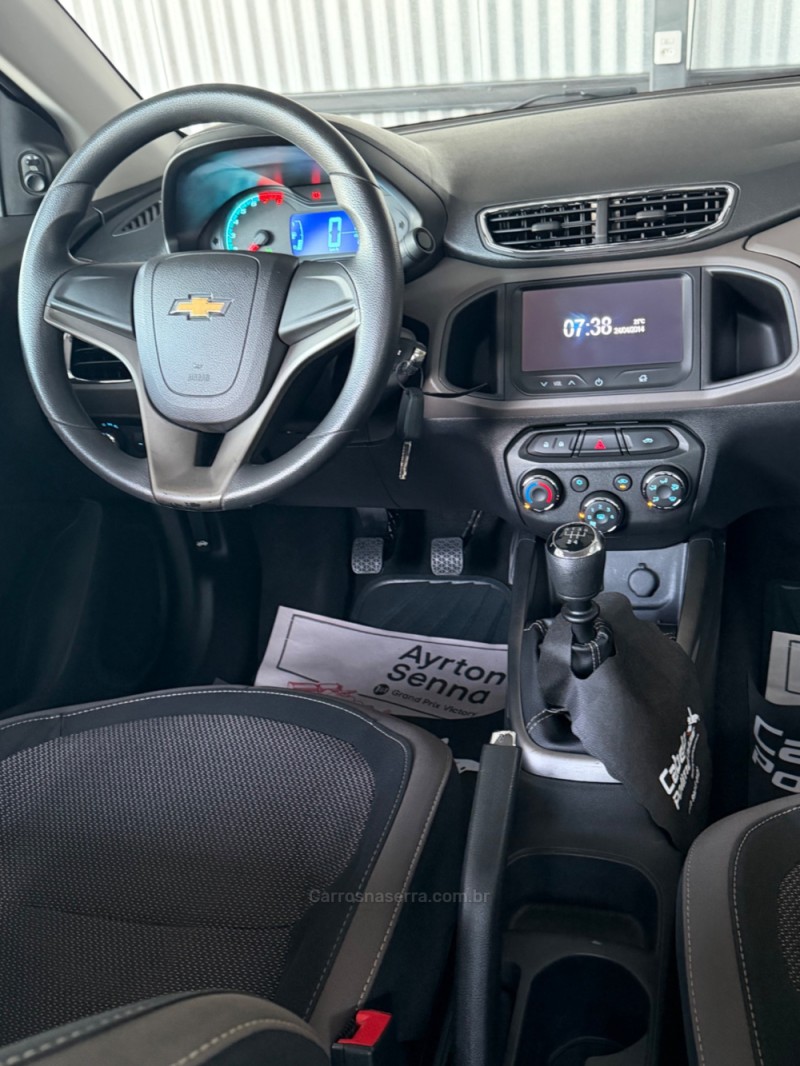 PRISMA 1.4 MPFI LTZ 8V FLEX 4P MANUAL - 2015 - ENCANTADO