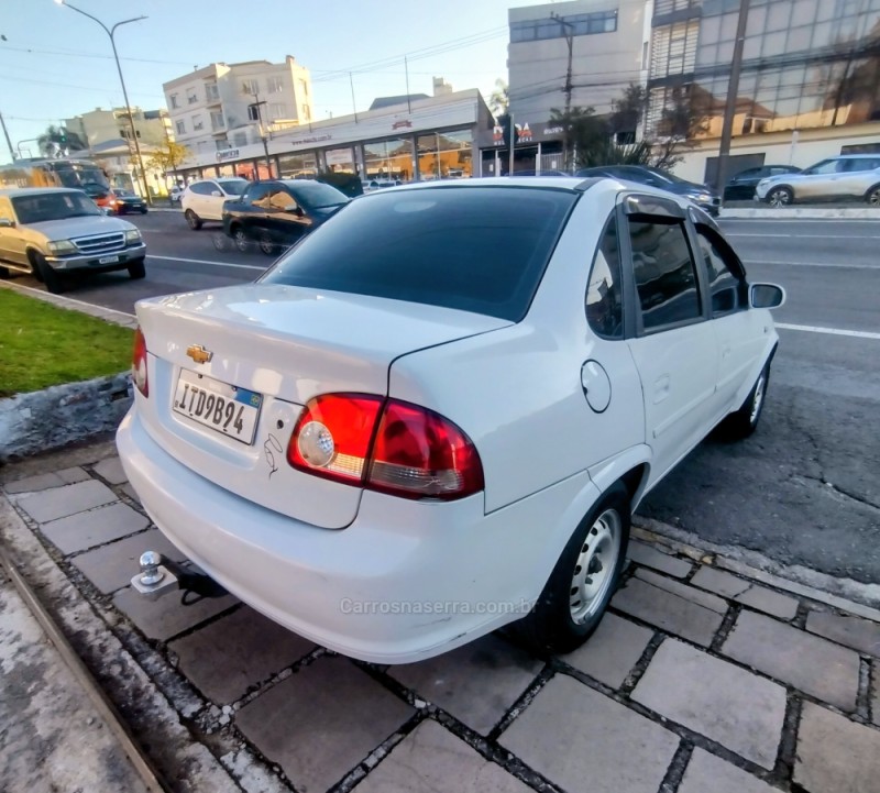 CLASSIC 1.0 MPFI LS 8V FLEX 4P MANUAL - 2012 - CAXIAS DO SUL