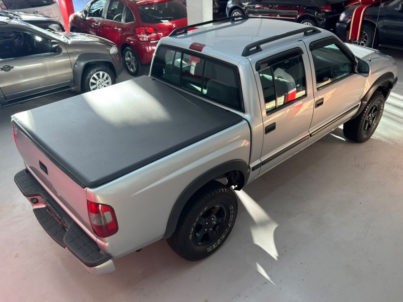 S10 2.4 ADVANTAGE 4X2 CD 8V FLEX 4P MANUAL - 2007 - CAXIAS DO SUL