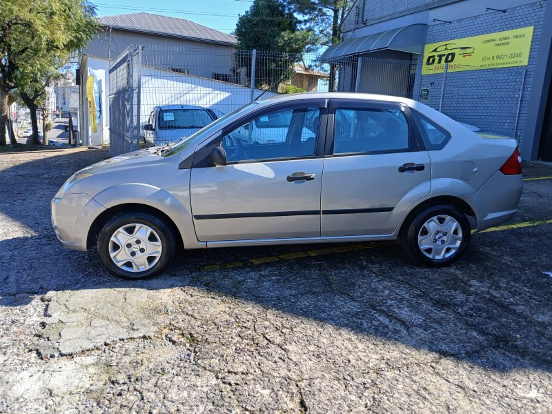 FIESTA 1.0 MPI CLASS 8V FLEX 4P MANUAL - 2008 - FARROUPILHA