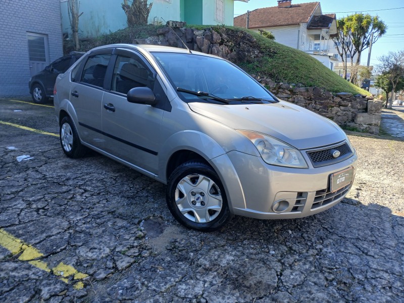 FIESTA 1.0 MPI CLASS 8V FLEX 4P MANUAL - 2008 - FARROUPILHA